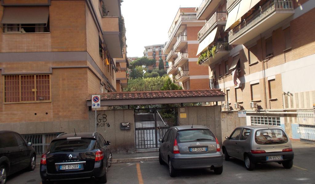 Roma Tourist House Exterior foto